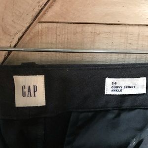 GAP Curvy Skinny Crop Dress Pant in charcoal